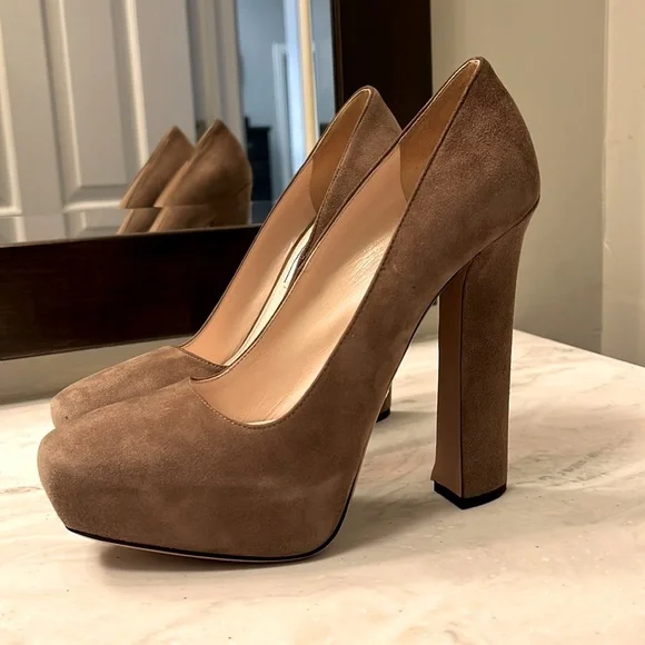 Prada suede pumps hotsell